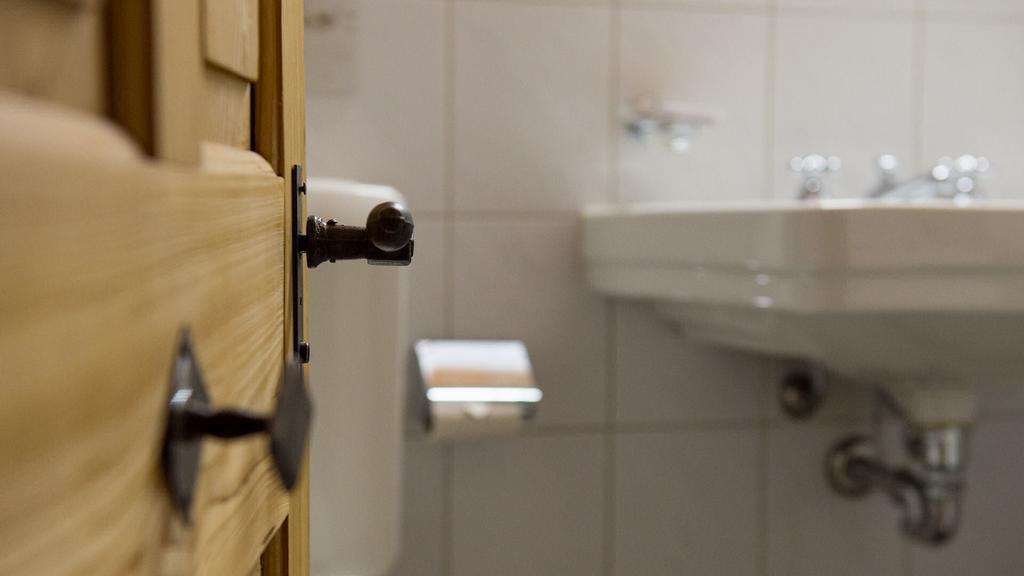 Hotel Badhof Альтештеттен Номер фото